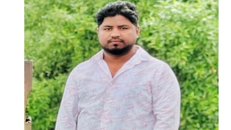 টমটম-মোটরসাইকেল  সংঘর্ষে  প্রবাসী  যুবকের  মৃত্যু,